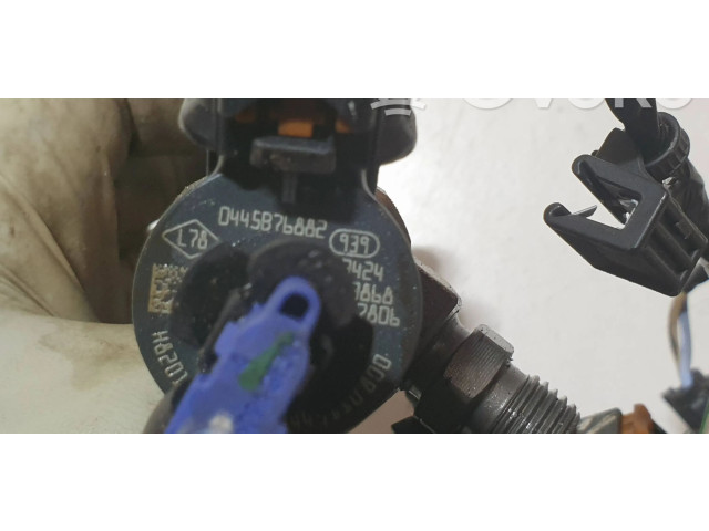 Форсунка 0445B76882, 305999    Renault Clio V   