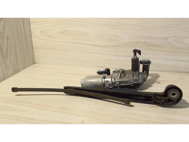 Моторчик заднего дворника 8U0955711A, B1006131121 Audi A1