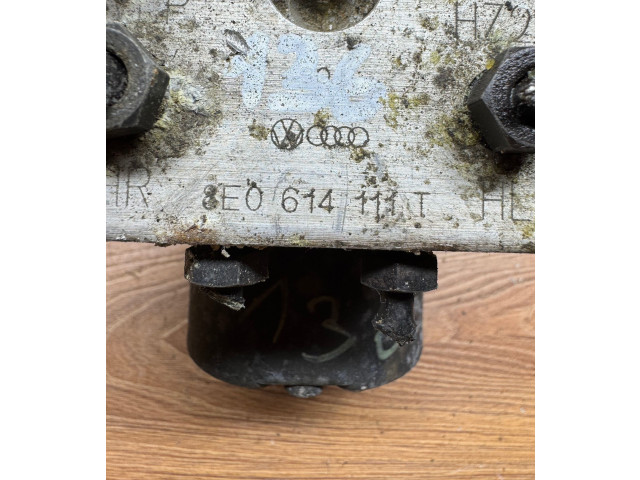 Блок АБС 8E0614111T Audi A6 S6 C4 4A 1994 - 1997 года