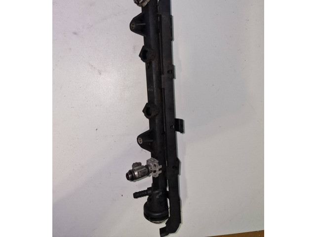 Топливная рампа 030133319l   Volkswagen Polo III 6N 6N2 6NF  