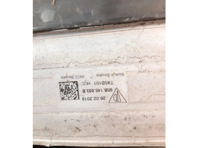 Интеркулер 95B145803B Porsche Macan