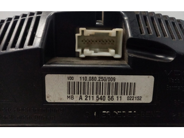 Přístrojová deska Mercedes-Benz E AMG W210 2003 A2115405611, 110080250009