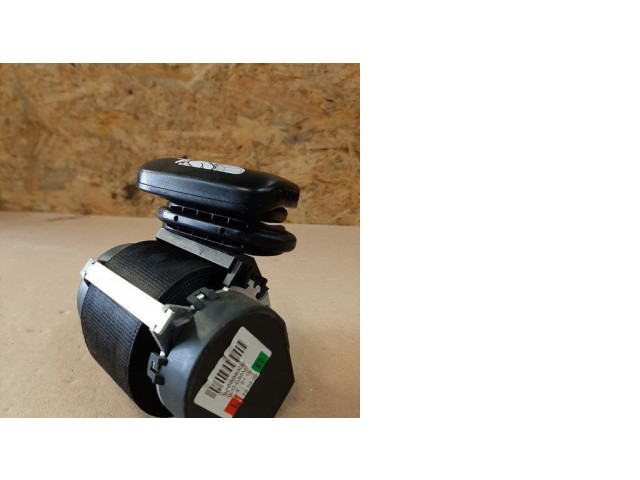 Третий рядный ремень безопасности