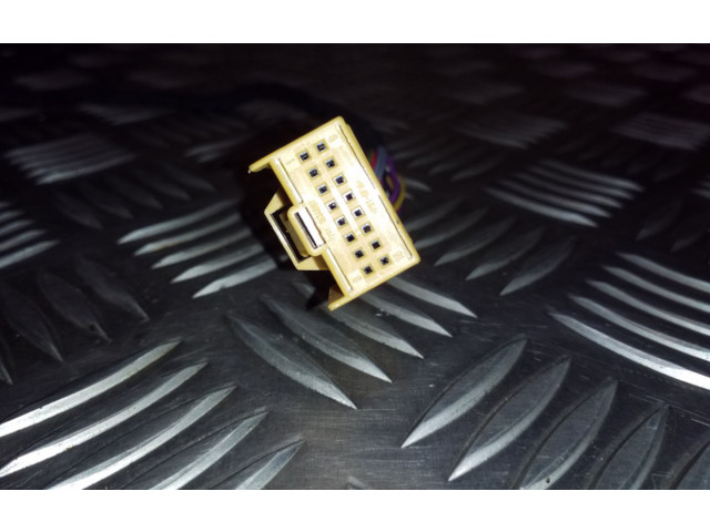 Зеркало электрическое левое Volkswagen Phaeton