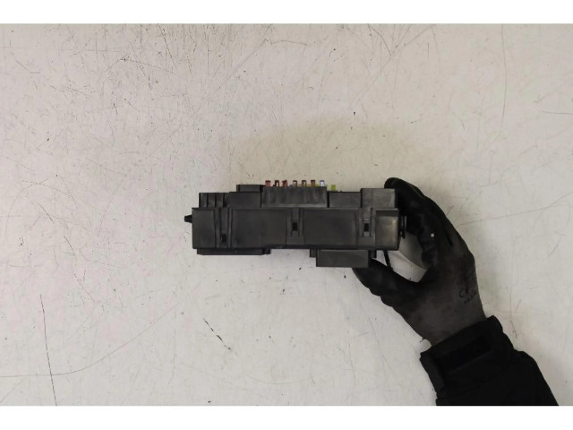 Блок предохранителей Jeep Renegade