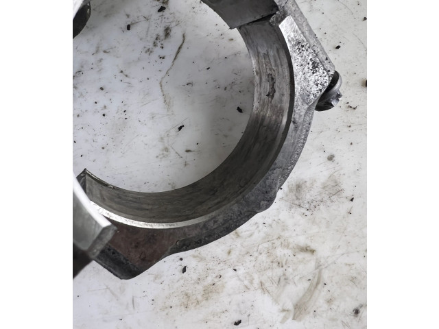 Píst Subaru Outback