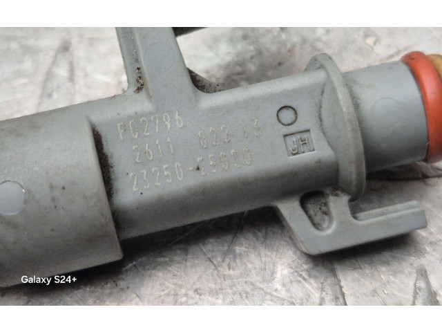 Vstřikovač 2325025020 Toyota RAV 4 (XA50)