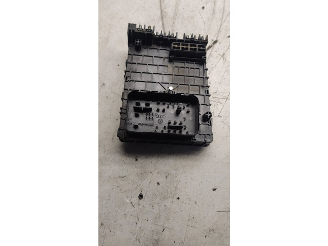 Блок предохранителей 3c0937125 Volkswagen Golf Plus