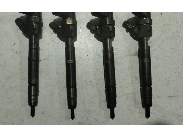 Форсунка A6120700087, A6120700087    Jeep Cherokee III KJ   