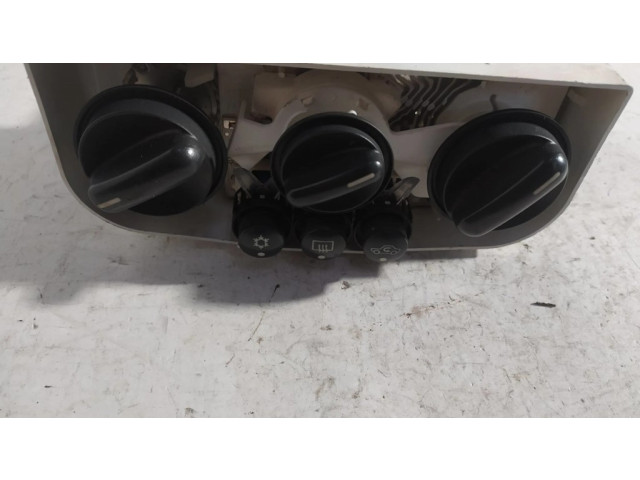 Блок управления климат-контролем 93329465, 67588919 Opel Meriva A