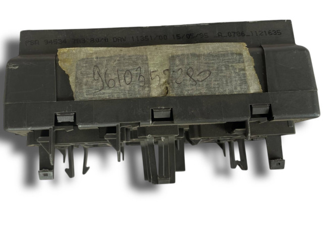   Pojistková skříňka 9610352280   Fiat Ulysse 1998