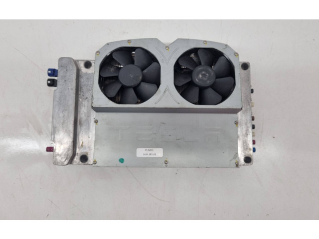 Дисплей 165500070L, 104500603A Tesla Model X