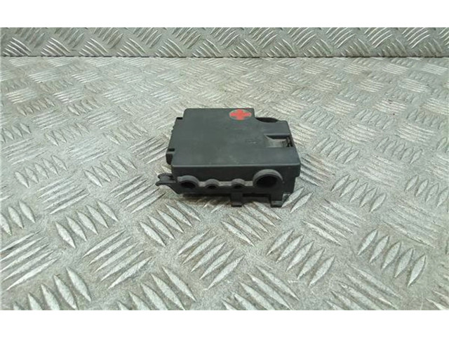 Блок предохранителей 8K0937517A, K98K0517 Audi Q5 SQ5