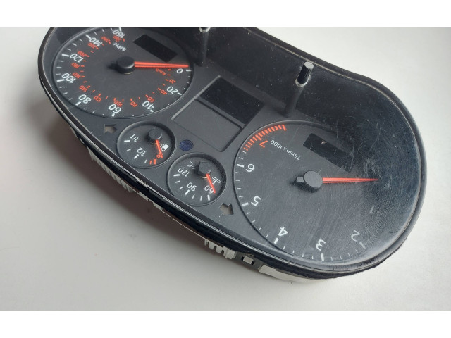 Панель приборов 8L0920950E   Audi A3 S3 8L       