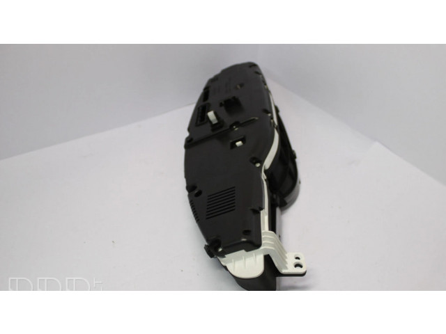 Přístrojová deska Toyota Verso 2010 838000F070