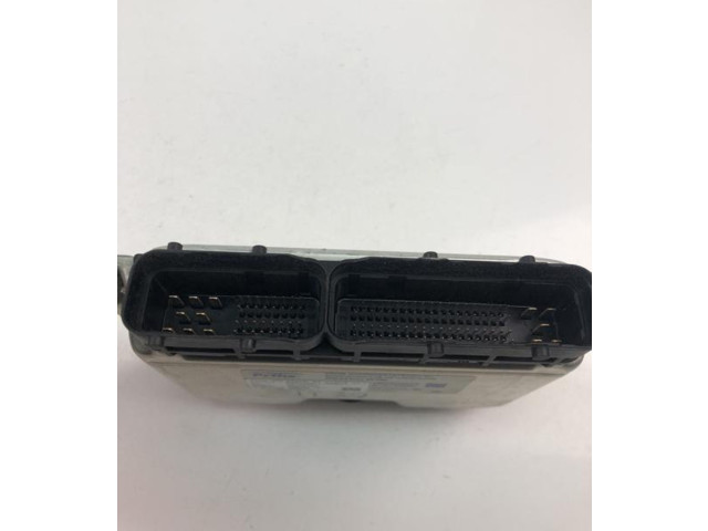 Блок управления двигателя 180700003B, LT37   Volvo V70