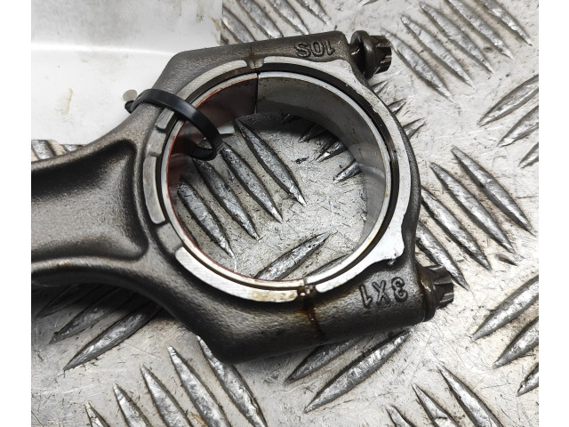 Píst 7933665, 9494399 BMW 2 F44 B38 A15 A