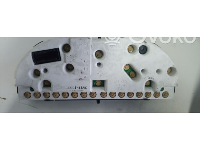 Přístrojová deska Mercedes-Benz ML W163 2005 A1635402047