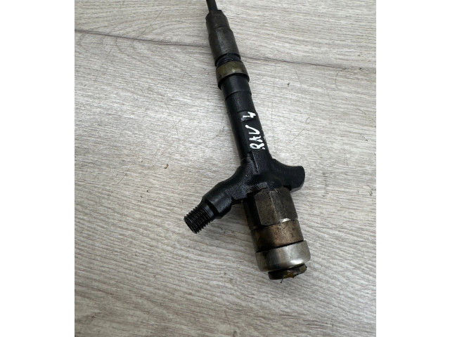 Vstřikovač 2367027030, 04F10553 Toyota RAV 4 (XA20)