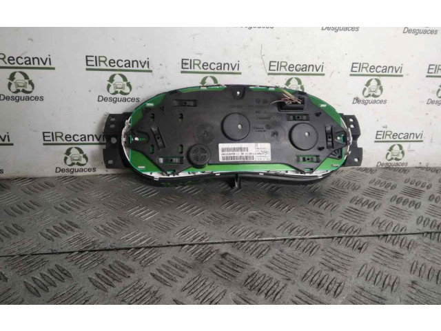 Přístrojová deska Renault Sandero I 2014 2131243