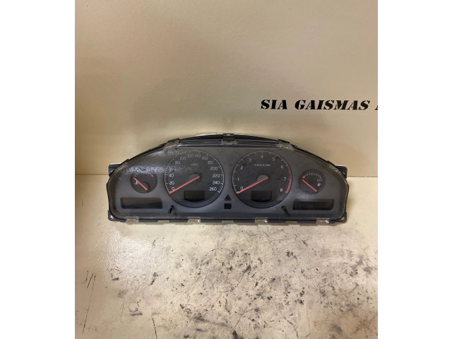 Панель приборов 9459821, 9499668   Volvo V70       