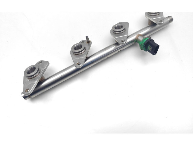 Vstřikovací lišta A2700701400, A2700780645 Mercedes-Benz GLA W156 M270.910