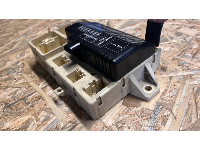 Блок предохранителей Jaguar S-Type