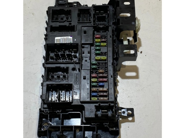   Pojistková skříňka JR3T15604, DG9T14B476   Ford Mustang VI 2019