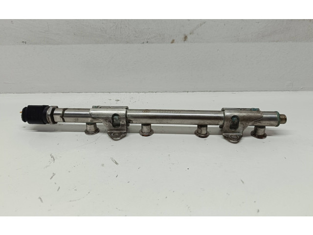 Топливная рампа 04E133320D, 1624231922 Volkswagen PASSAT B7 для двигателя cdg