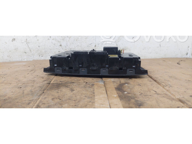 Блок управления климат-контролем Volvo S60