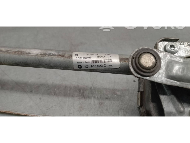 Моторчик дворников 1Z1955023C Skoda Octavia Mk2 (1Z)