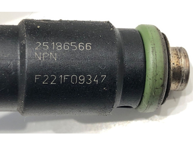 Топливная рампа 25186566   Chevrolet Spark  