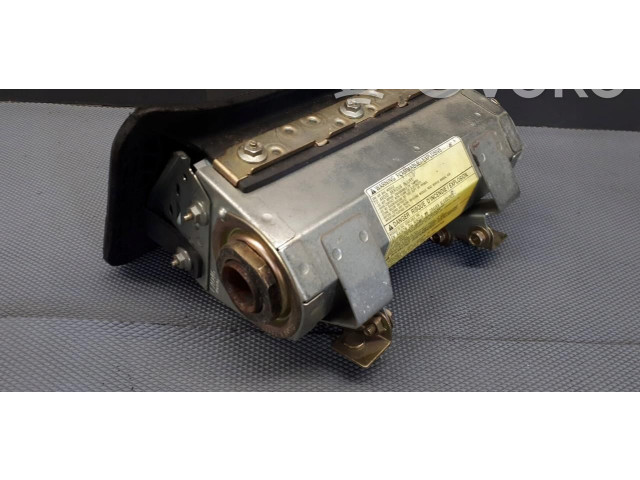 Подушка безопасности пассажира Mitsubishi Pajero