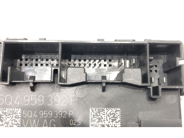 Блок управления 5Q4959392P Skoda Octavia Mk4