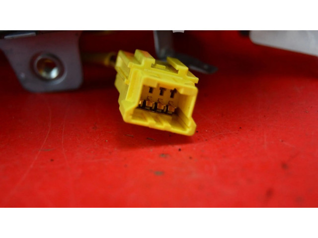 Подушка безопасности водителя Mitsubishi Lancer VIII