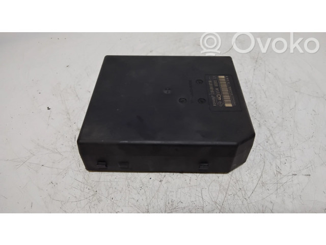 Pojistková skříňka 284B61871R Renault Megane III 2010