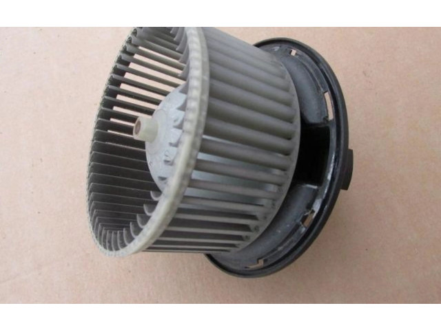 Вентилятор печки Jeep Cherokee III KJ