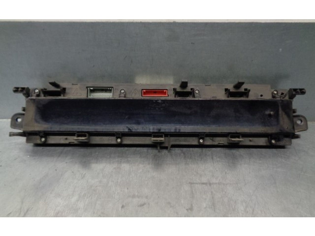 Přístrojová deska Renault Scenic II - Grand scenic II 2007 P8200704463A