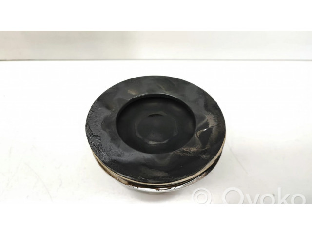 Píst BMW 5 F10 F11 pro naftový motor 3.0