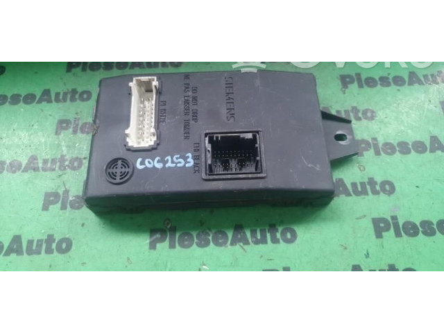 Блок комфорта 8200564718, S118522008A.   Dacia Sandero   