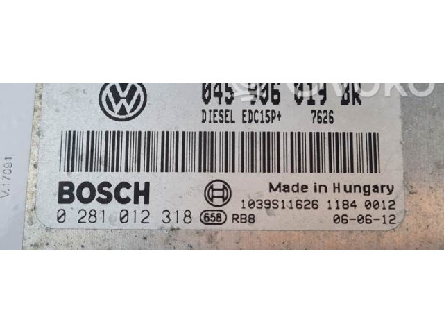 Блок управления двигателя 0281012318   Skoda Fabia Mk1 (6Y)