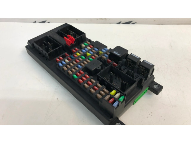 Pojistková skříňka YQE500420 Land Rover Discovery 3 - LR3 2007