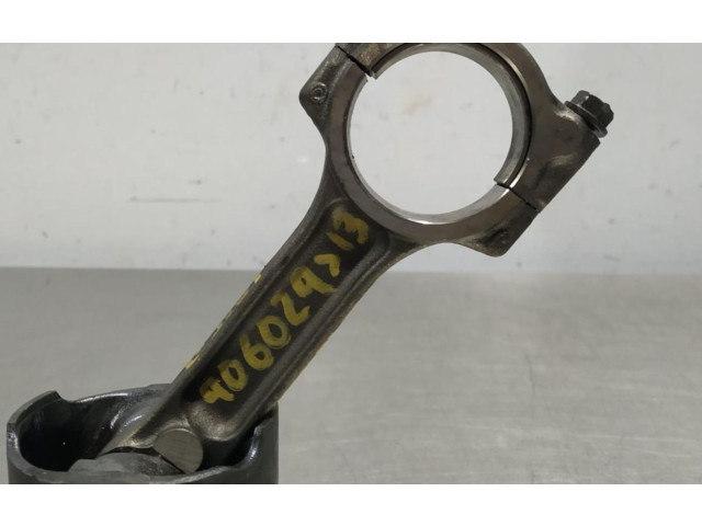 Поршень с шатуном 7657H Dacia Logan II