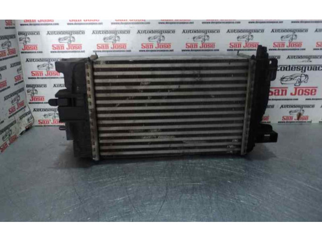 Интеркулер  8ML376756-431   Opel Meriva B 