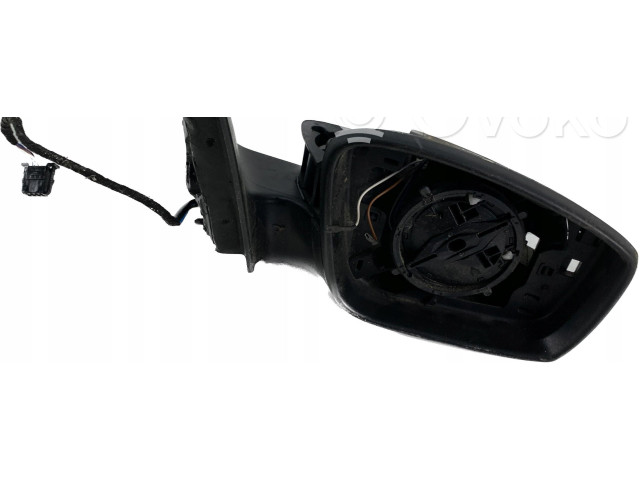 Зеркало электрическое        Skoda Rapid (NH)  2012 - 2019 года   