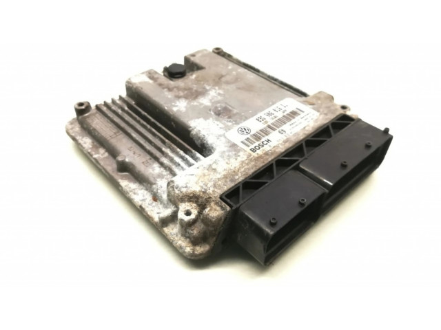 Блок управления двигателя 03G906016DJ, 0281011883 Skoda Octavia Mk2 (1Z)