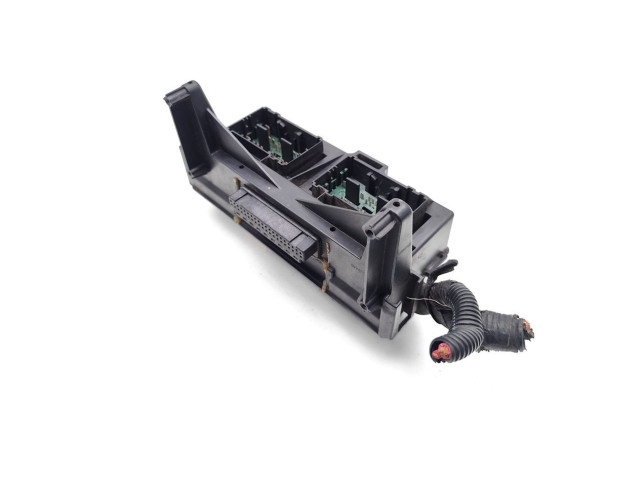 Блок предохранителей 04692073AB, 0000067104 Jeep Grand Cherokee (WK)