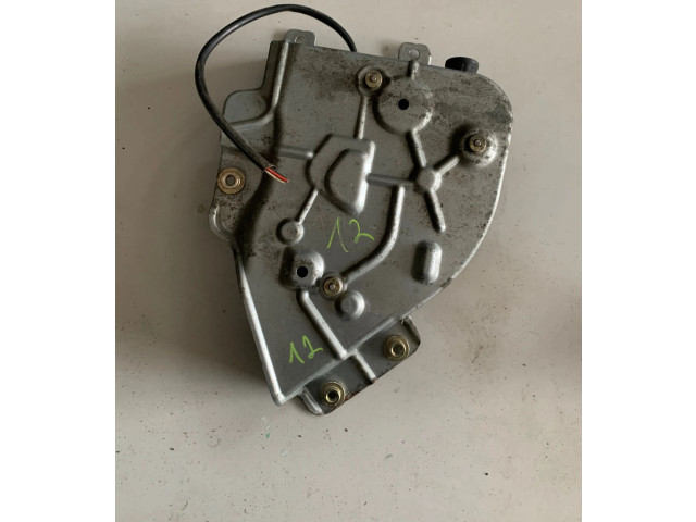 Zámek zadních dveří 2K0827201M, 15365 Volkswagen Caddy 2005