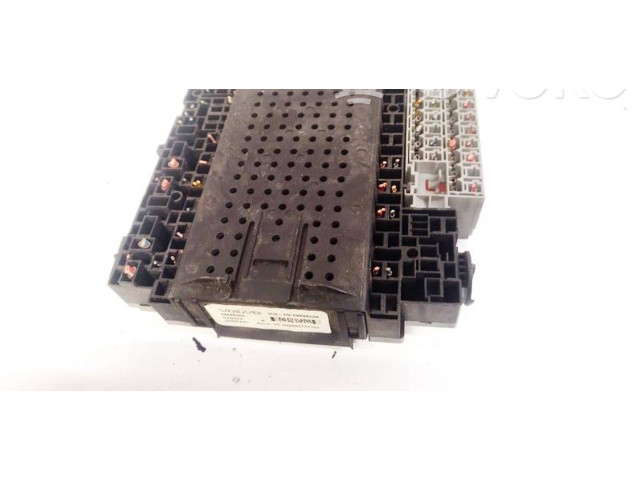 Блок предохранителей  08696040, 08696098   Volvo S80    