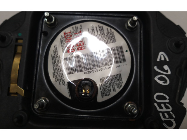 Подушка безопасности водителя 1H569-00010 KIA Ceed